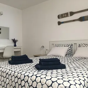  Apartment Behin